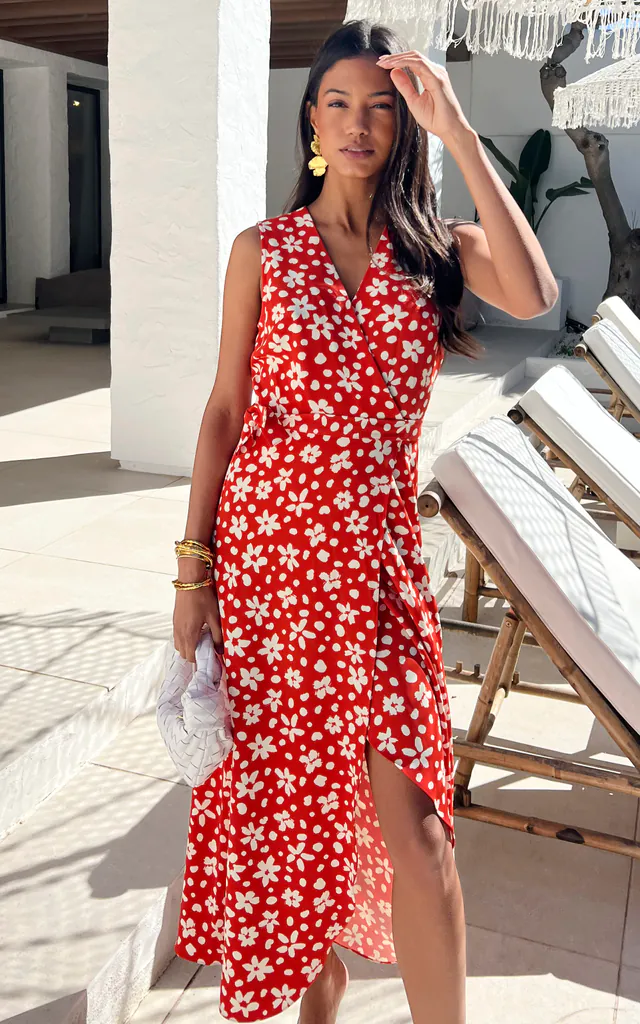 Sleeveless wrap midi dress with tie in Red Floral | Bella and Blue | SilkFred Sleeveless wrap midi dress with tie in Red Floral | Bella and Blue | SilkFred