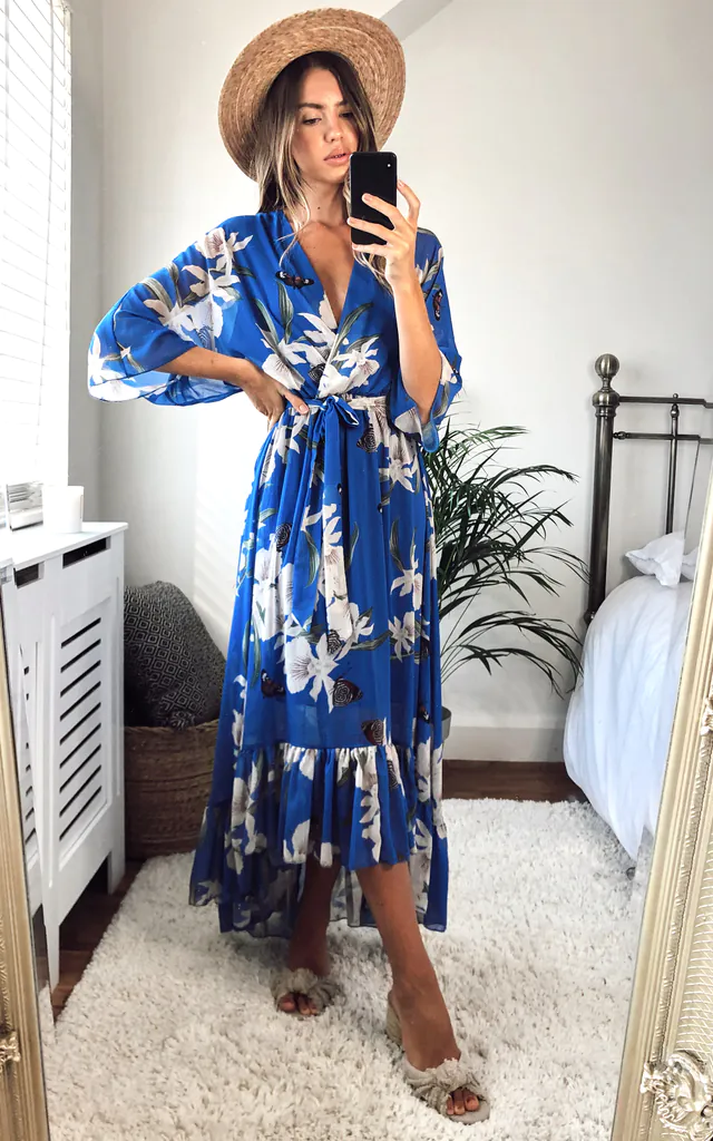Kimono wrap floral dress blue | URBAN TOUCH | SilkFred Kimono wrap floral dress blue | URBAN TOUCH | SilkFred
