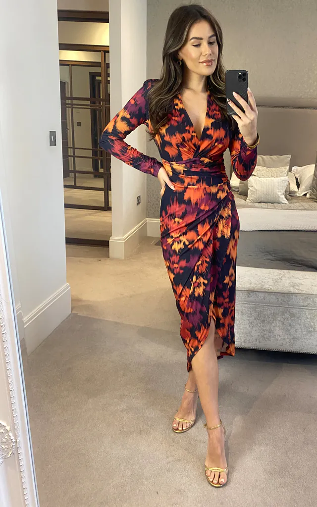 Midi Wrap Style long sleeves Dress In Fuchsia Floral print | Jenerique | SilkFred Midi Wrap Style long sleeves Dress In Fuchsia Floral print | Jenerique | SilkFred