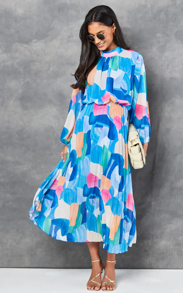ABSTRACT PRINT HIGH NECK PLEATED DRESS | Blue Vanilla | SilkFred ABSTRACT PRINT HIGH NECK PLEATED DRESS | Blue Vanilla | SilkFred