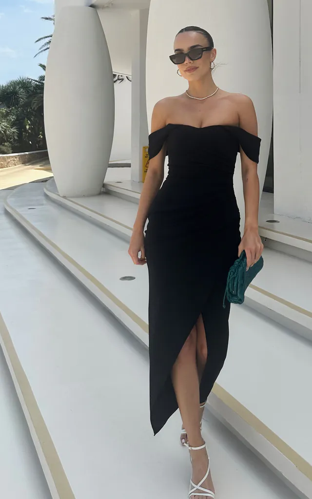 Black Bardot Midaxi Dress with Ruched Side | Edie b. | SilkFred Black Bardot Midaxi Dress with Ruched Side | Edie b. | SilkFred