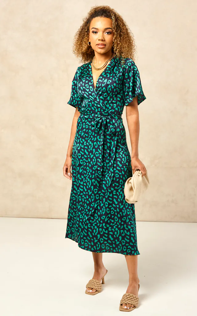 Petite Green/Navy Leopard Plunge Neck Floral Print Midi Wrap Dress | D.Anna | SilkFred Petite Green/Navy Leopard Plunge Neck Floral Print Midi Wrap Dress | D.Anna | SilkFred