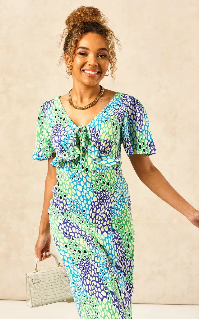 Petite Blue And Green Leopard Maxi Dress With Frill Detail | D.Anna | SilkFred Petite Blue And Green Leopard Maxi Dress With Frill Detail | D.Anna | SilkFred