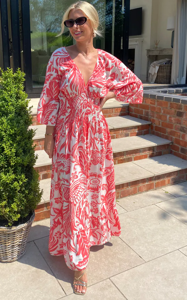 elegantly inclined cream and coral floral print wrap maxi dress Lulus elegant inclined cream and coral floral print maxi dress. Size L
