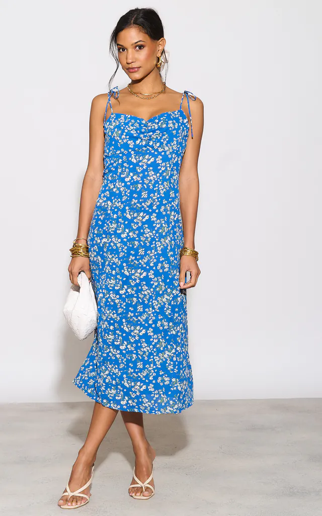 Cami floral print midi dress in blue | D.Anna | SilkFred Cami floral print midi dress in blue | D.Anna | SilkFred