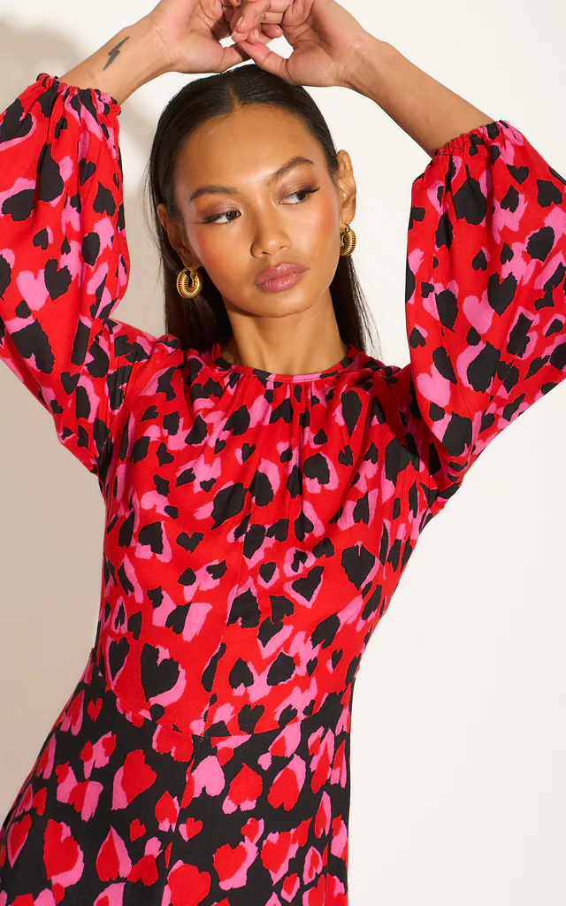 closet long sleeve split midi dress in mixed heart print Pink Hearts Long Sleeve Dress With Pockets, Women's Clothing, Plus Size Dresses, Valentines Day Dress, Heart Dress, Modest Dresses for Her