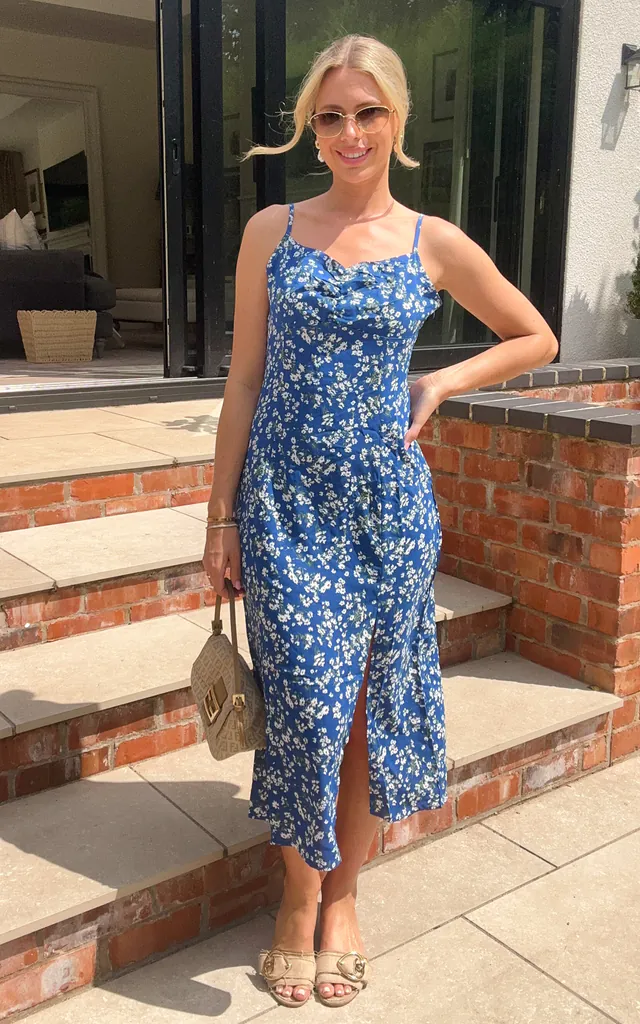 Blue Shoulder Tie Straps Cami Midi Dress In Floral Print | D.Anna | SilkFred Blue Shoulder Tie Straps Cami Midi Dress In Floral Print | D.Anna | SilkFred