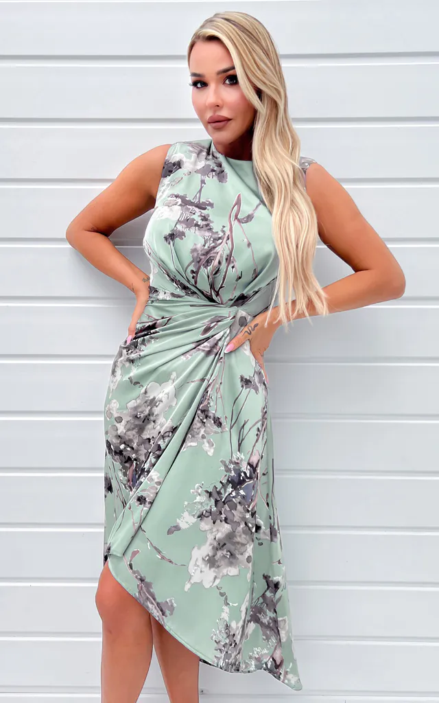 Duck Egg Print Gathered Midi Dress With Shoulder Pads | AX Paris | SilkFred Duck Egg Print Gathered Midi Dress With Shoulder Pads | AX Paris | SilkFred