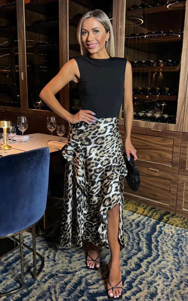 Ax Paris Green Leopard Midi Animal Print Dress Multi Leopard Print In Double Frill Split Midi Ax Paris Green Leopard Midi Animal Print Dress Multi Leopard Print In Double Frill Split Midi