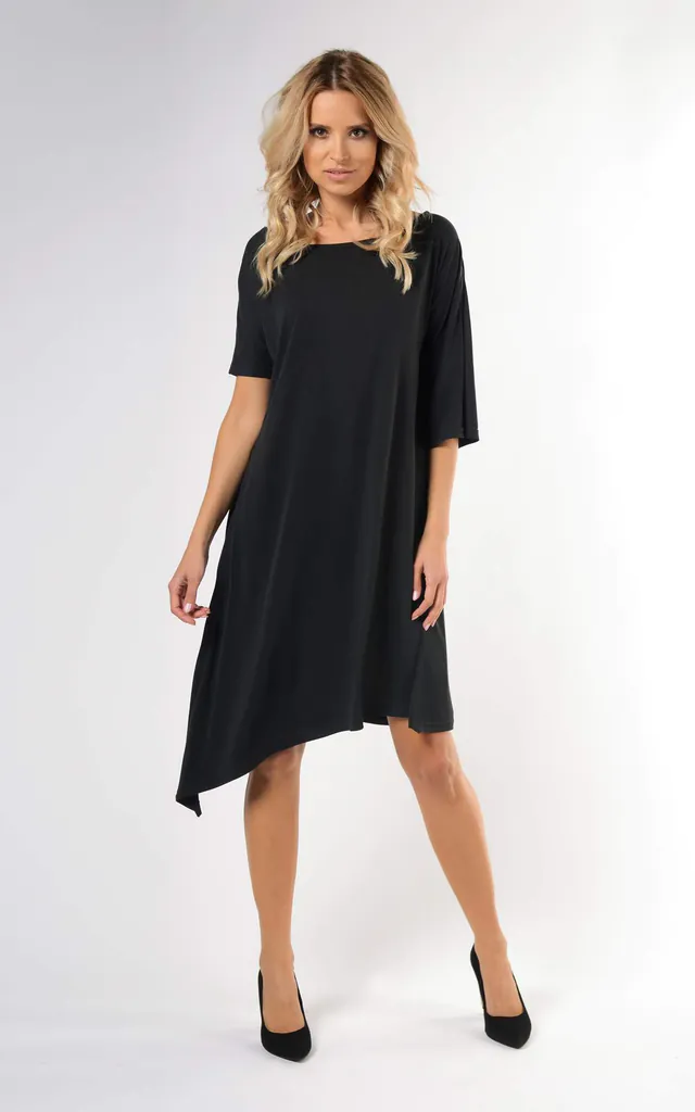 Loose Asymetric Dress with Short Sleeve in Black | Bergamo | SilkFred Loose Asymetric Dress with Short Sleeve in Black | Bergamo | SilkFred