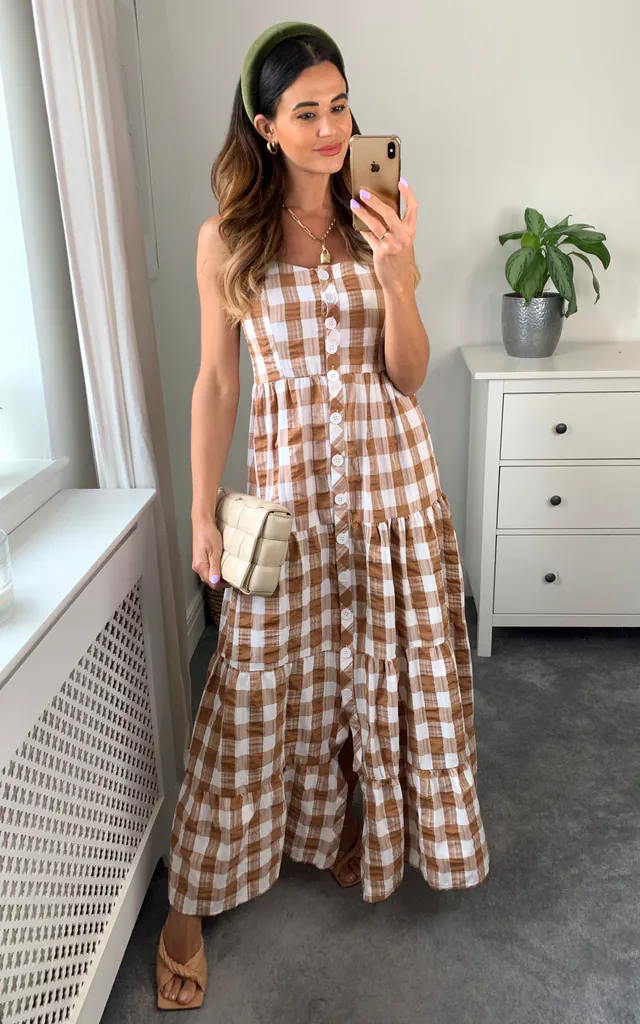 Gingham Print Maxi Dress in Brown and White | Liquorish | SilkFred Gingham Print Maxi Dress in Brown and White | Liquorish | SilkFred