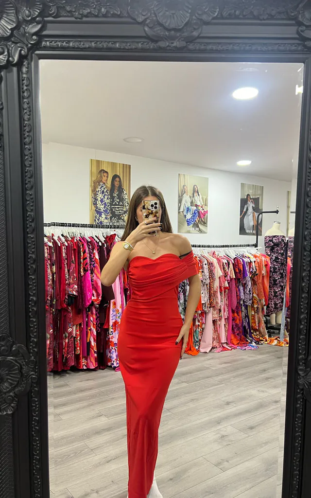 red sabrina dress Sabrina Embroidered Lace Short Sleeve Midi Dress, Red L