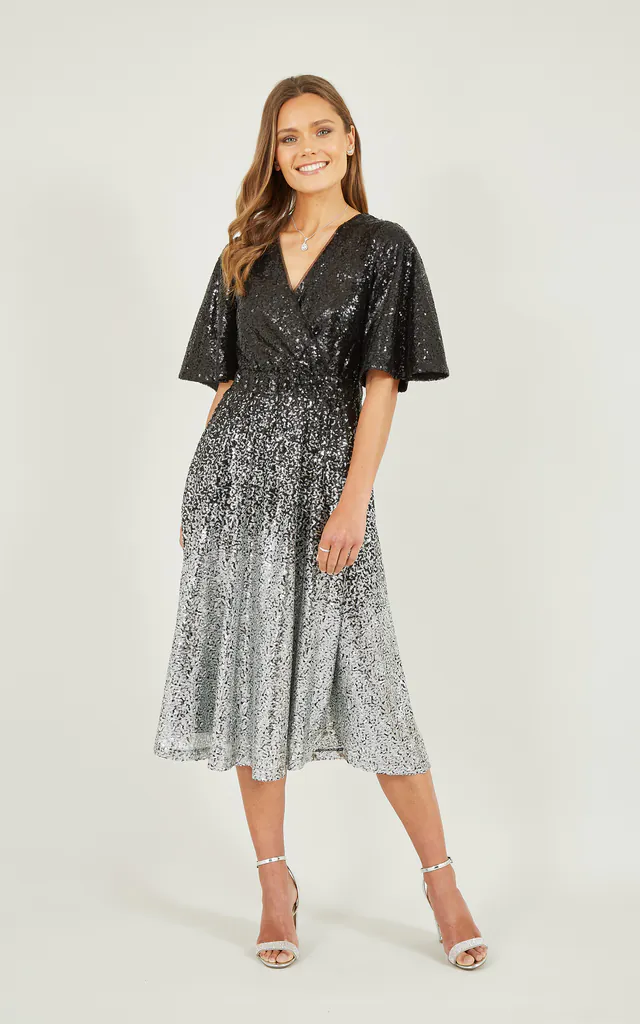 Black Viscose Linen Look Midi Shirt Dress With Wooden Belt | Yumi | SilkFred Black Viscose Linen Look Midi Shirt Dress With Wooden Belt | Yumi | SilkFred