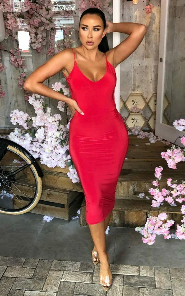 Red Slinky Ruched Backless Dress Midi Bodycon | Femme Luxe | SilkFred Red Slinky Ruched Backless Dress Midi Bodycon | Femme Luxe | SilkFred